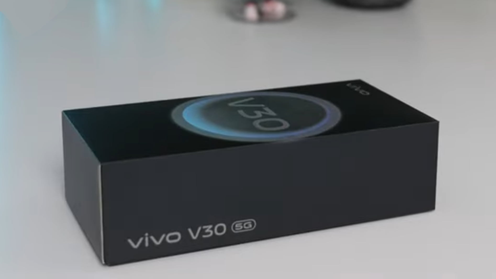 Vivo V30 Pro 5G Smartphone